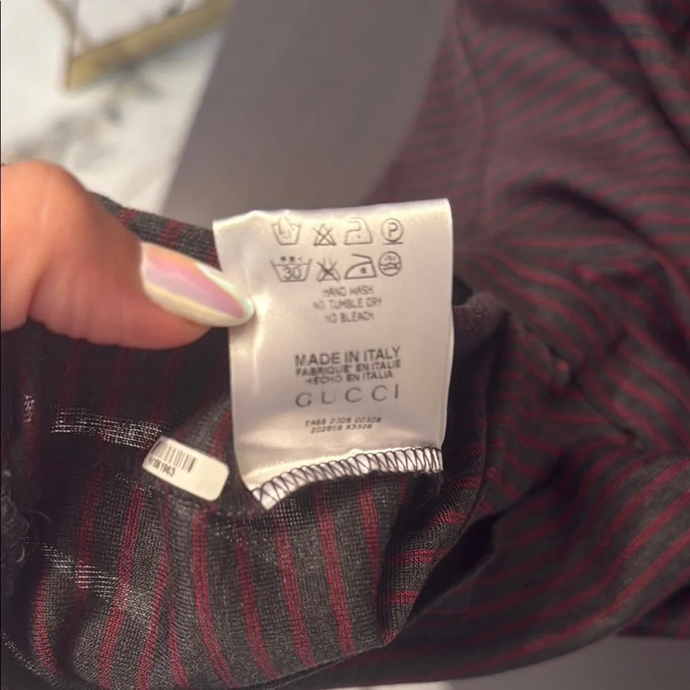 Gucci Striped V-Neck Classic Short Sleeve Shirt